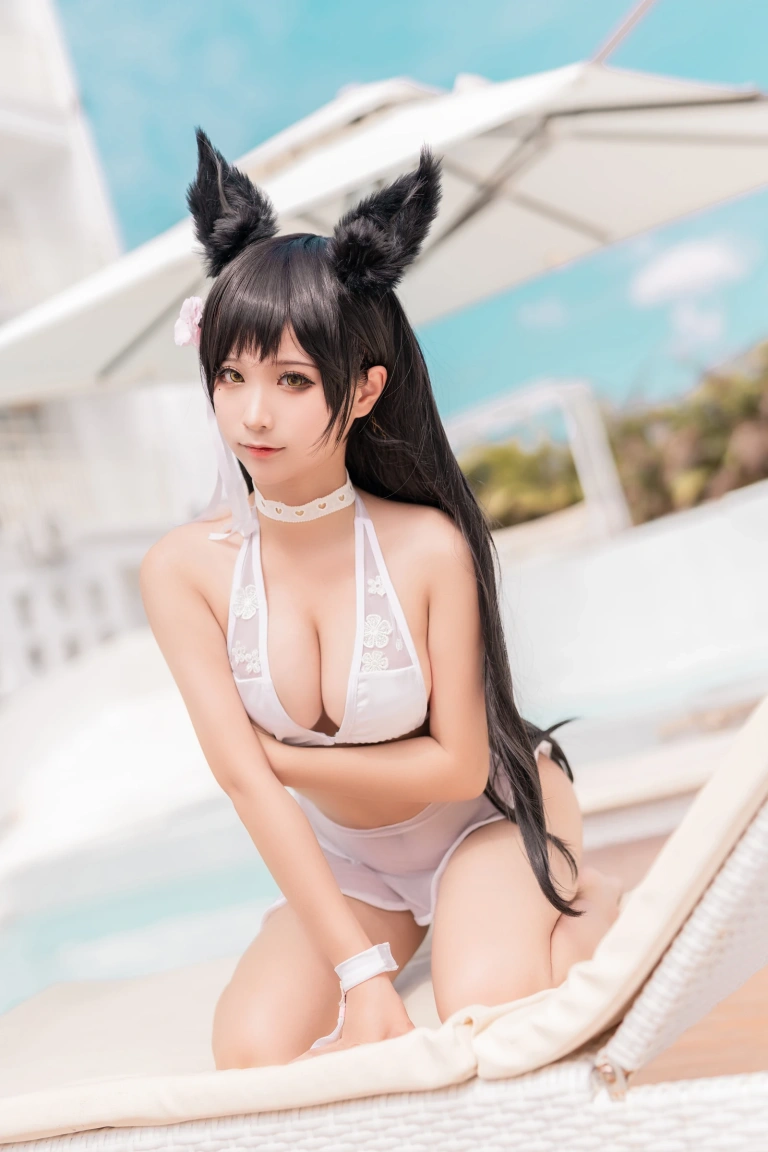 蠢沫沫《爱宕 犬 泳装》主题写真：37张全套美图