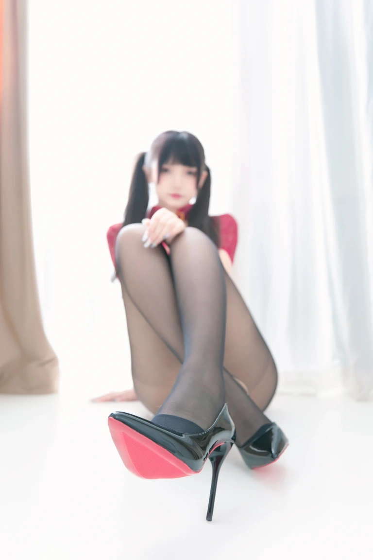 神楽坂真冬《第四季 序号47：《想入非非》》主题写真：75张全套美图