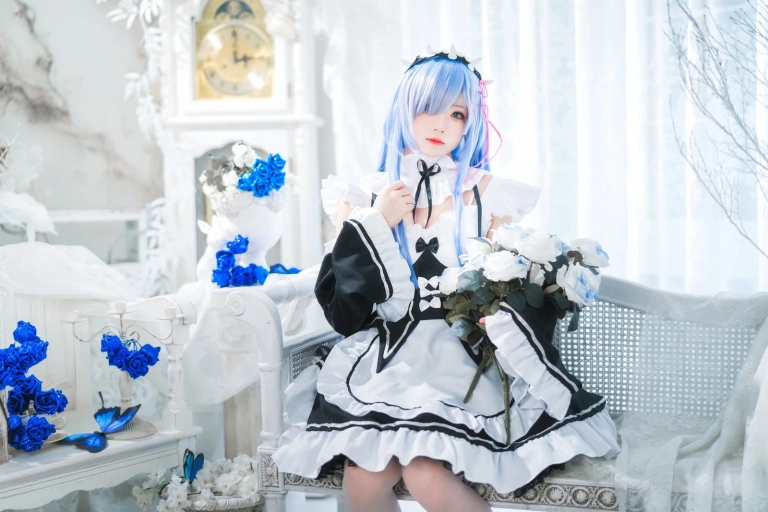 桜桃喵《长发蕾姆02》主题写真：44张全套美图