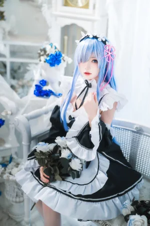 桜桃喵《长发蕾姆02》主题写真：44张全套美图