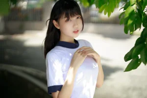 周叽是可爱兔兔《体操服》主题写真：31张全套美图