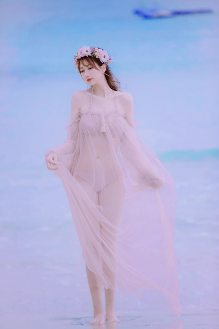 念雪《白桃汽水》主题写真：42张全套美图