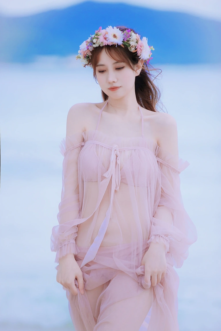 念雪《白桃汽水》主题写真：42张全套美图