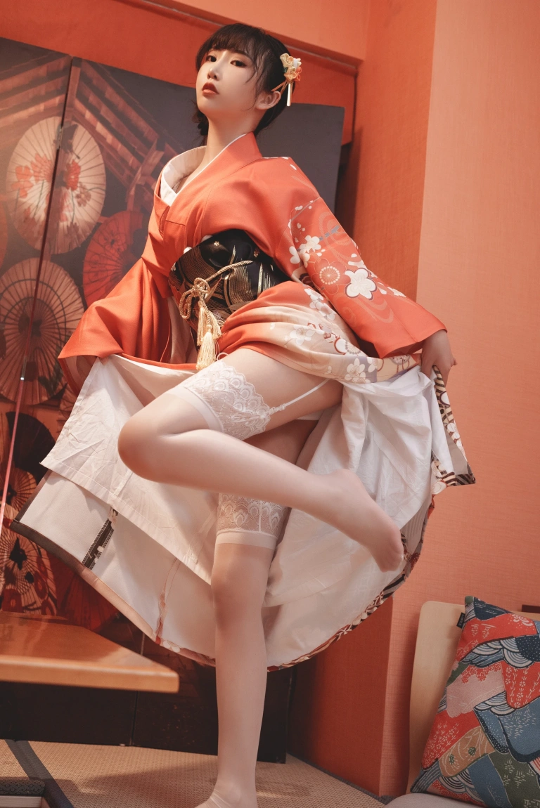 面饼仙儿《饼子和服内景》主题写真：37张全套美图