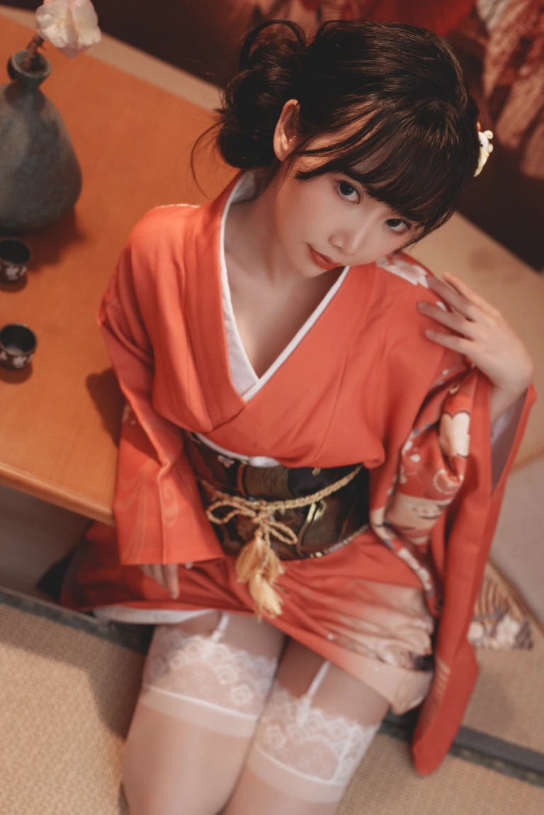 面饼仙儿《饼子和服内景》主题写真：37张全套美图