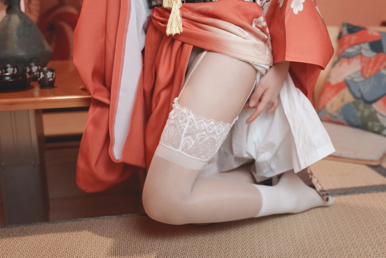面饼仙儿《饼子和服内景》主题写真：37张全套美图