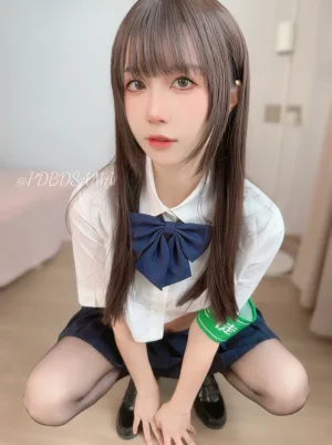 布丁大法《变态学生会长》主题写真：104张全套美图，含9个视频