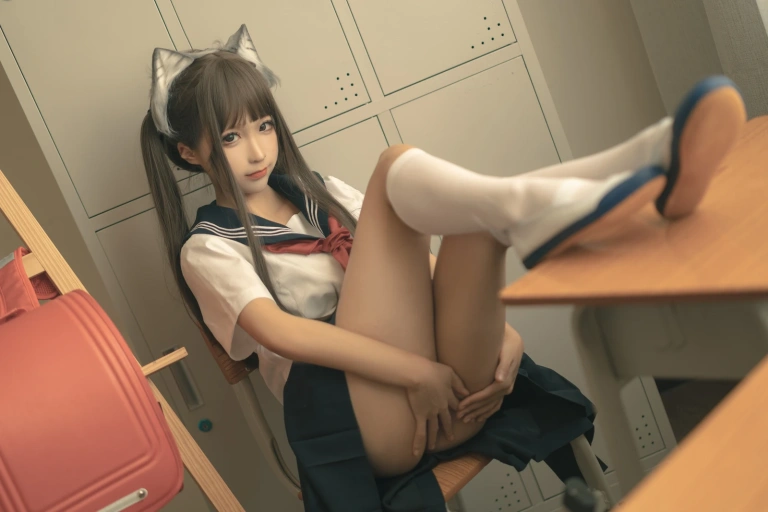 蠢沫沫《放学后》主题写真：130张全套美图