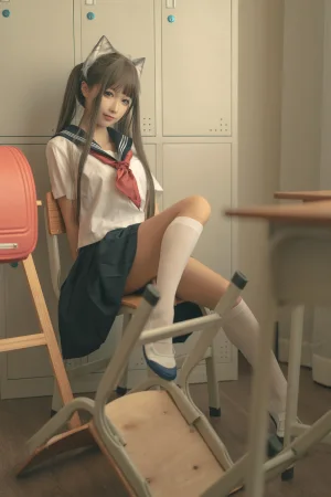 蠢沫沫《放学后》主题写真：130张全套美图