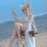 星之迟迟《明日方舟本 《Amazing Grace》 白金》主题写真：22张全套美图
