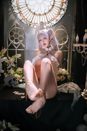 日奈娇(椎名莜)《芙丽莲 圣光版》主题写真：120张全套美图