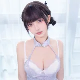 神楽坂真冬《第四季 序号37：《雪糕小姐》》主题写真：75张全套美图