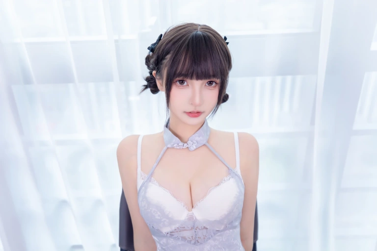 神楽坂真冬《第四季 序号37：《雪糕小姐》》主题写真：75张全套美图