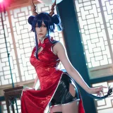 星之迟迟《明日方舟本 《Amazing Grace》 陈》主题写真：20张全套美图