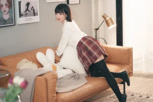 面饼仙儿《JKSE》主题写真：38张全套美图