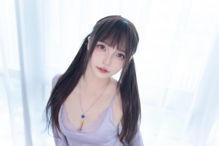 神楽坂真冬《第四季 序号38：《望眼欲穿》》主题写真：75张全套美图
