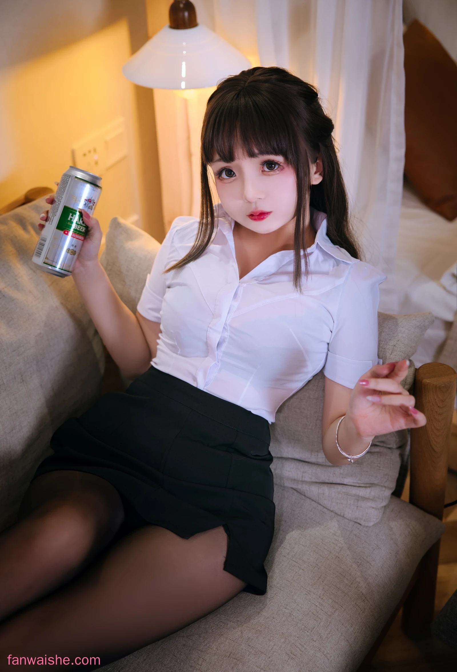 日奈娇(椎名莜) 日奈娇(椎名莜) NO.133 - 醉酒OL