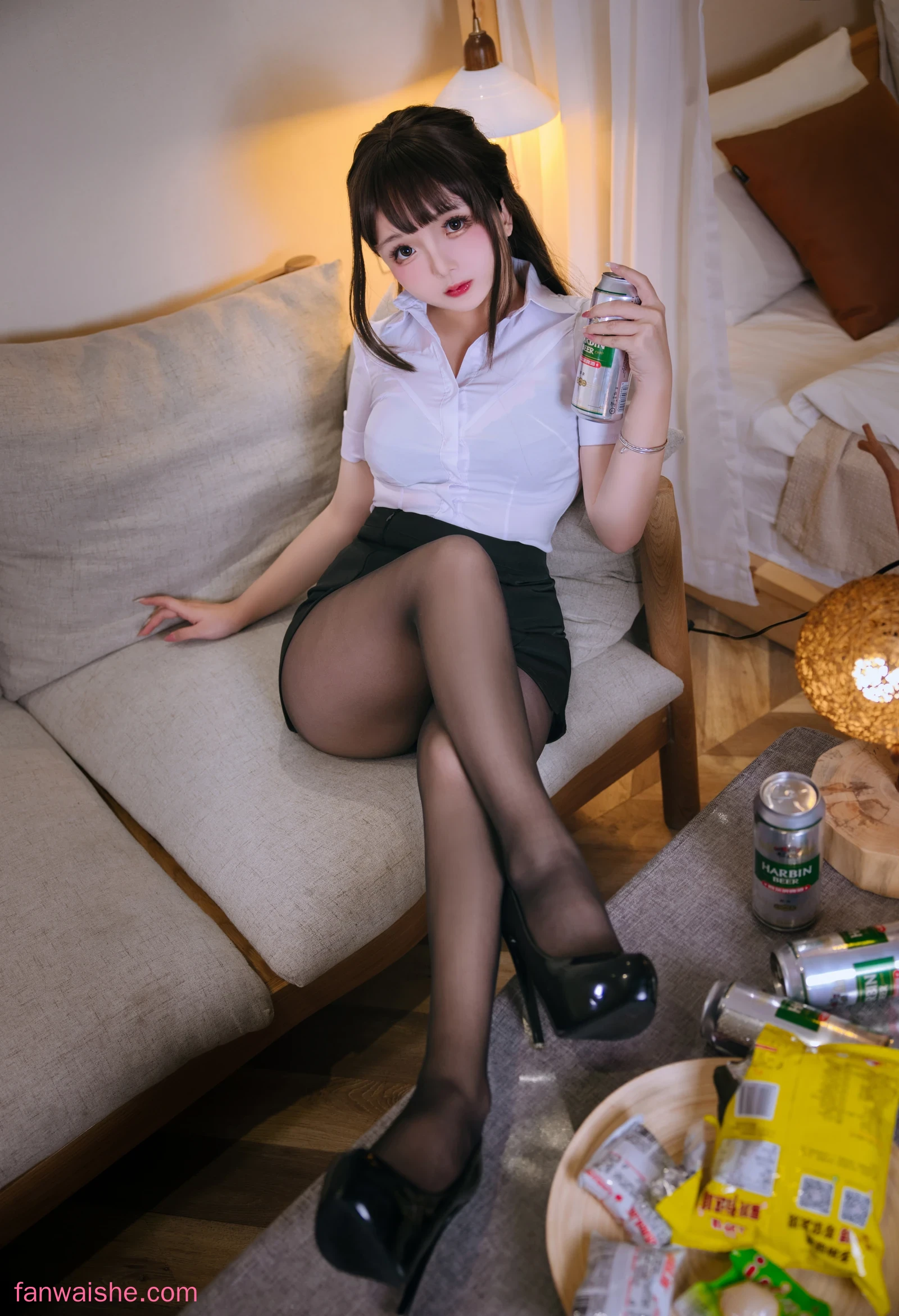 日奈娇(椎名莜) 日奈娇(椎名莜) NO.133 - 醉酒OL
