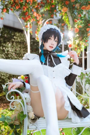 桜桃喵《温迪女仆+花絮视频》主题写真：26张全套美图，含1个视频
