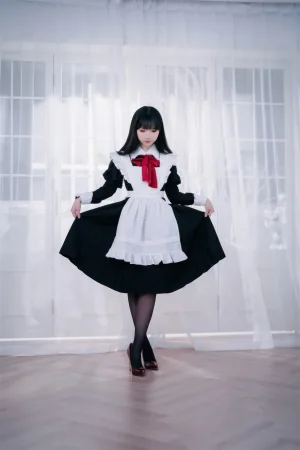 面饼仙儿《红高跟女仆》主题写真：30张全套美图