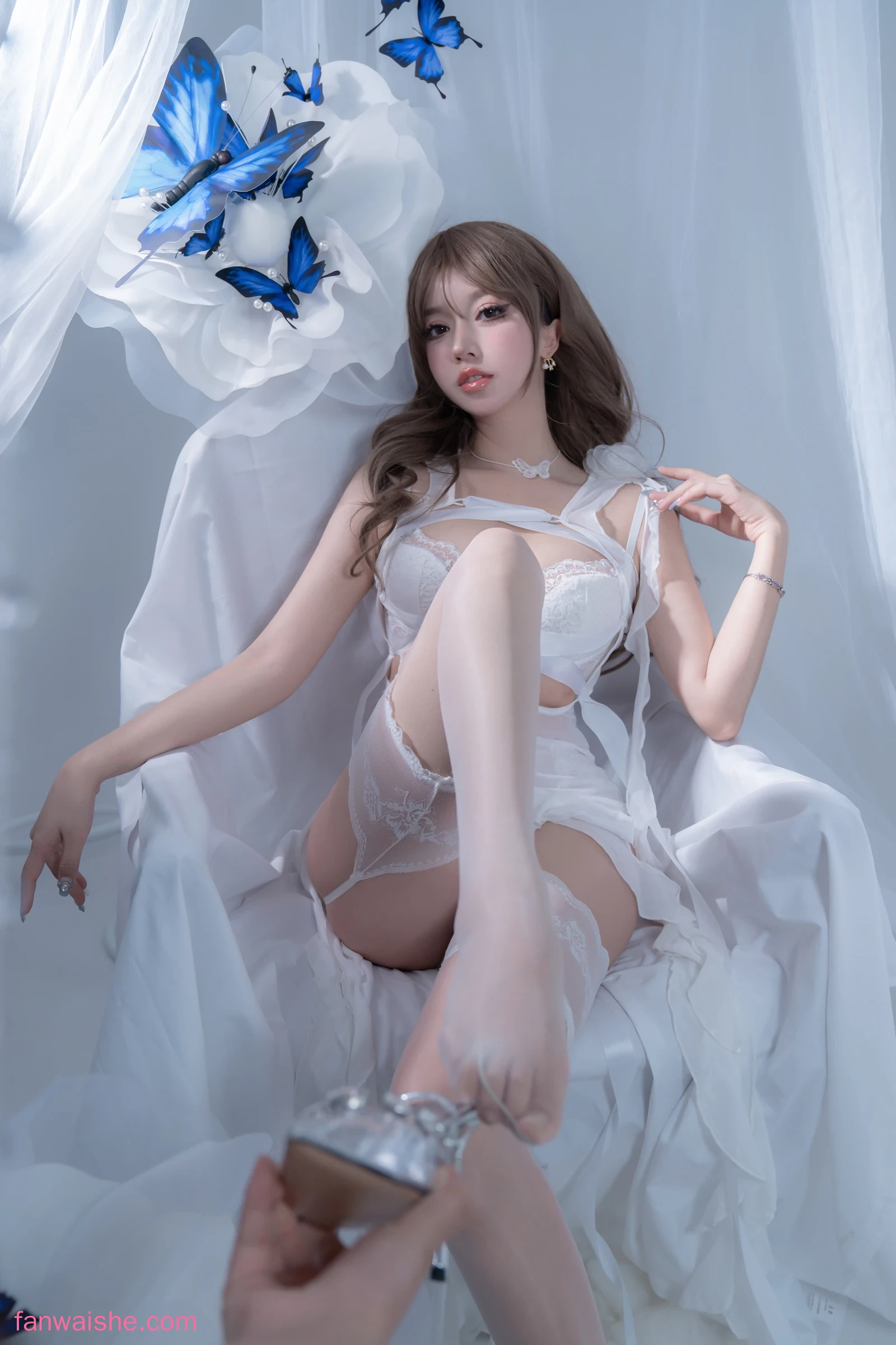 过期米线线喵 过期米线线喵 NO.134 - 电子蝴蝶