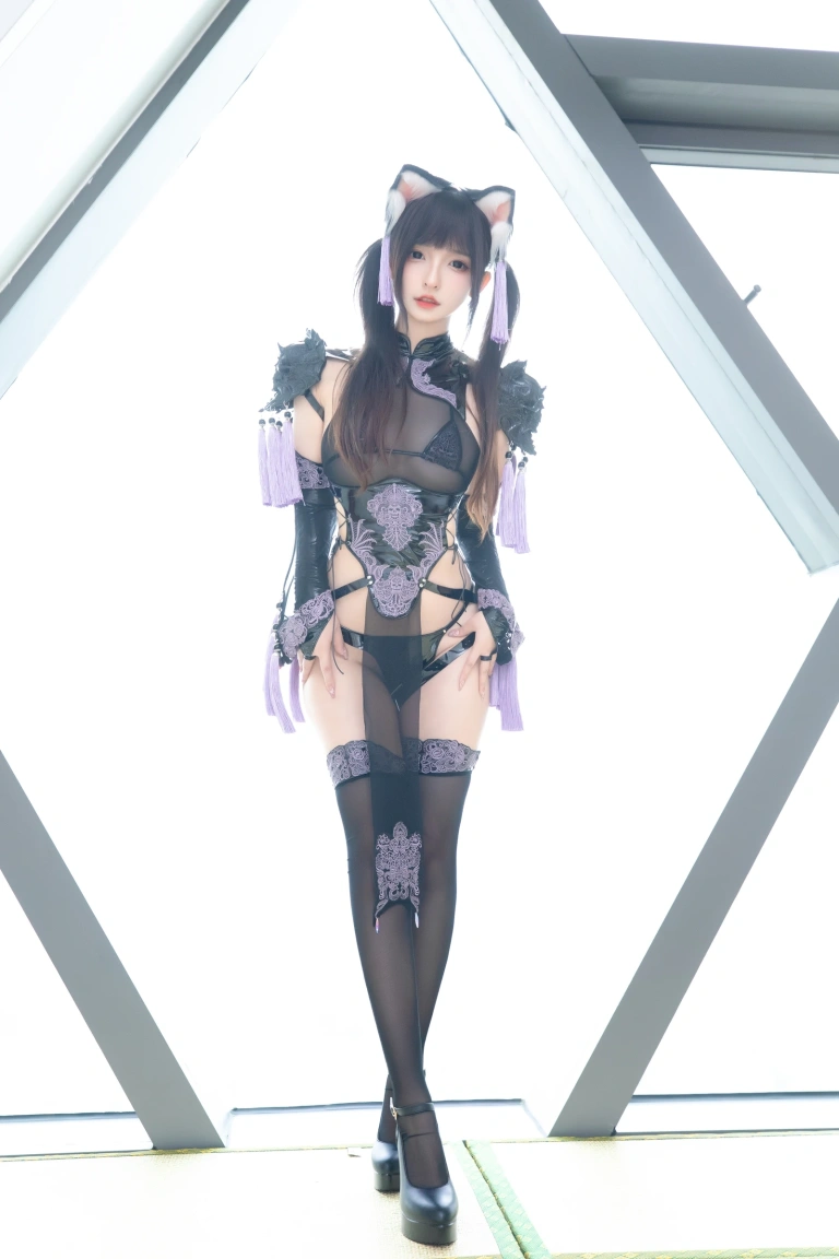 神楽坂真冬《第五季 序号1：《旗袍猫女》》主题写真：75张全套美图，含2个视频