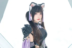 神楽坂真冬《第五季 序号1：《旗袍猫女》》主题写真：75张全套美图，含2个视频