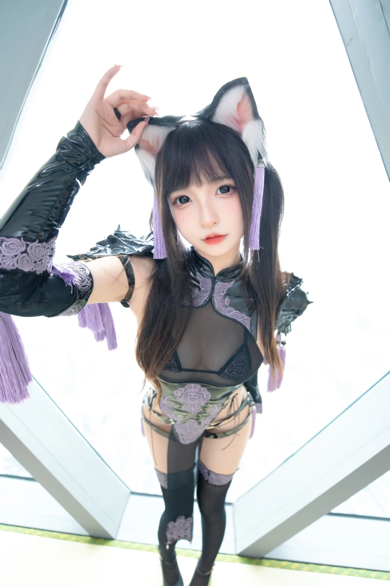 神楽坂真冬《第五季 序号1：《旗袍猫女》》主题写真：75张全套美图，含2个视频
