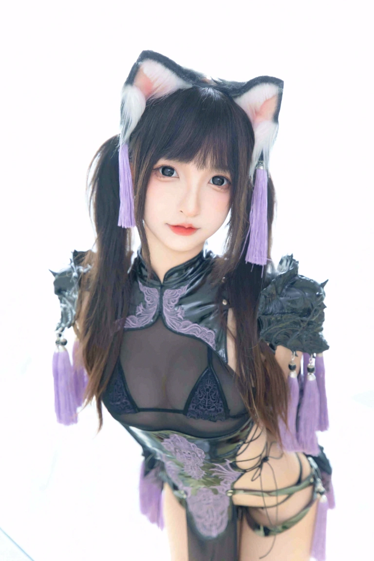 神楽坂真冬《第五季 序号1：《旗袍猫女》》主题写真：75张全套美图，含2个视频