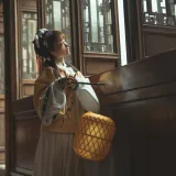 蠢沫沫《黄汉服》主题写真：9张全套美图