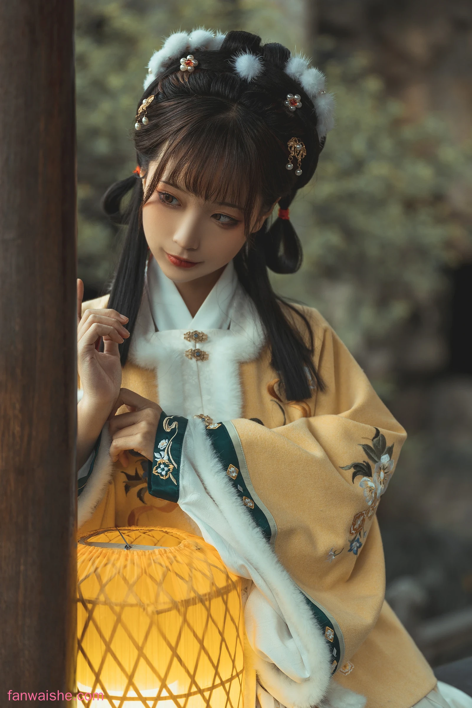 蠢沫沫 蠢沫沫 NO.136 黄汉服