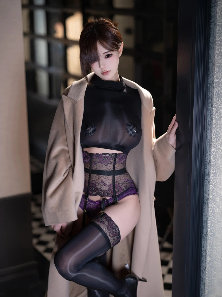 小仓千代《Patreon订阅 情人节》主题写真：43张全套美图