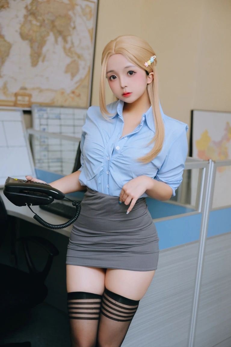 日奈娇(椎名莜)《办公室》主题写真：140张全套美图，含5个视频