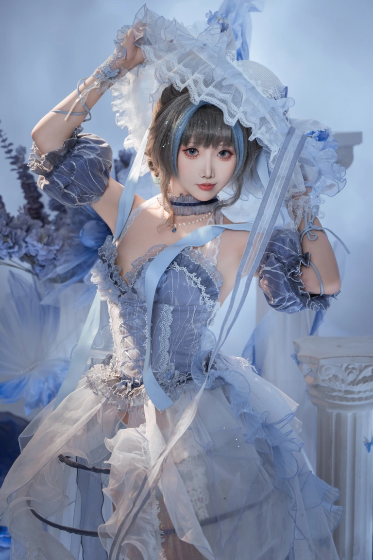 面饼仙儿《碧蓝航线 柴郡礼服废稿》主题写真：21张全套美图