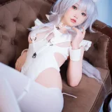 面饼仙儿《恶毒兔女郎》主题写真：17张全套美图