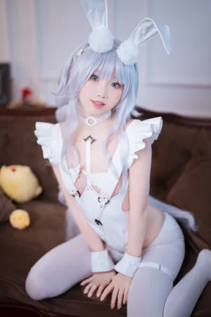 面饼仙儿《恶毒兔女郎》主题写真：17张全套美图
