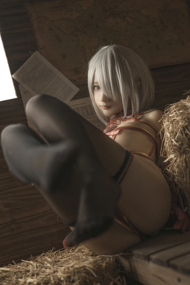 蠢沫沫《2B 圣诞》主题写真：70张全套美图