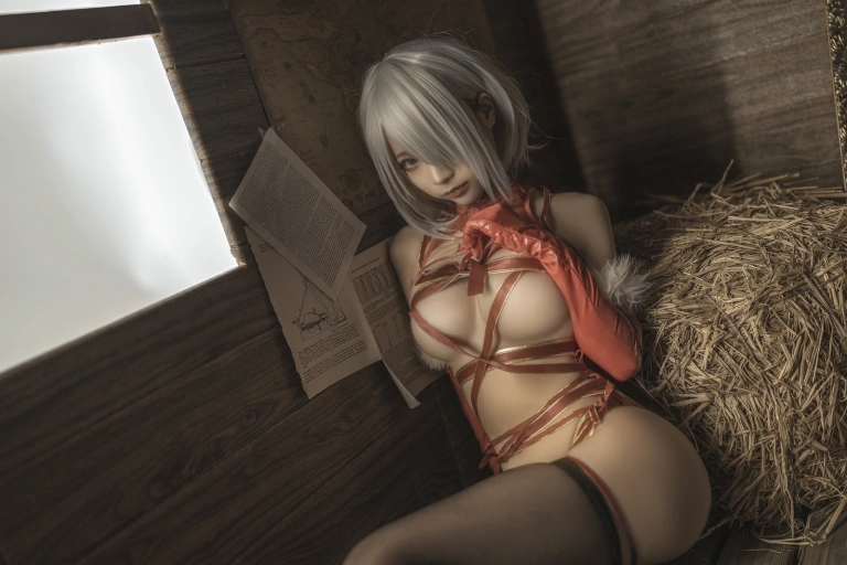 蠢沫沫《2B 圣诞》主题写真：70张全套美图