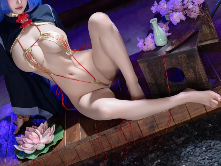 小仓千代《FGO 源赖光 僵尸娘》主题写真：45张全套美图