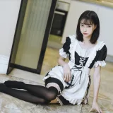 许岚《短裙女仆》主题写真：40张全套美图