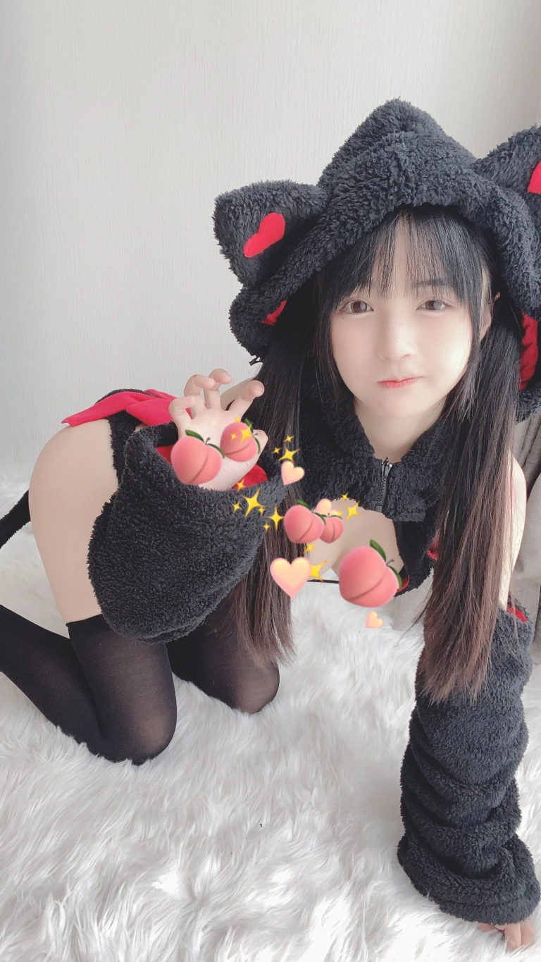 桜井宁宁《小黑猫》主题写真：50张全套美图，含4个视频