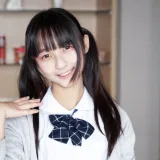 神楽坂真冬《胶袜系列》主题写真：80张全套美图，含1个视频