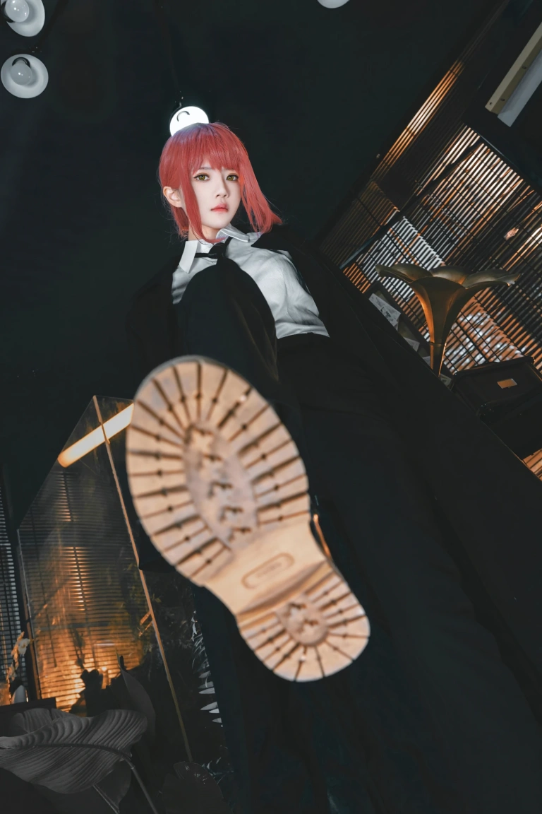 桜桃喵《玛奇玛》主题写真：38张全套美图