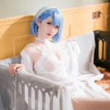 面饼仙儿《恰巴耶夫睡衣》主题写真：43张全套美图