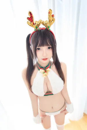 神楽坂真冬《第五季 序号4：《纯白祈愿》》主题写真：75张全套美图，含2个视频