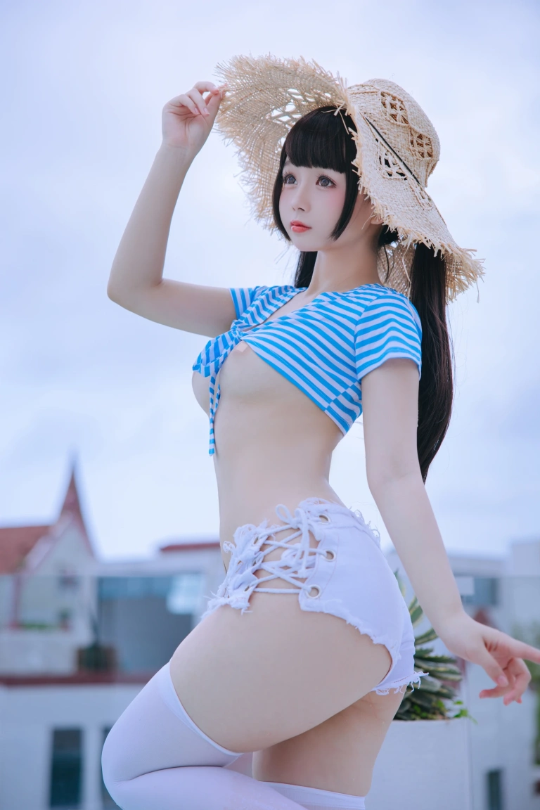 日奈娇(椎名莜)《蓝白条》主题写真：150张全套美图，含6个视频