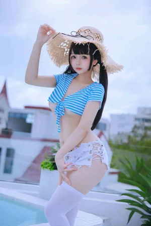 日奈娇(椎名莜)《蓝白条》主题写真：150张全套美图，含6个视频