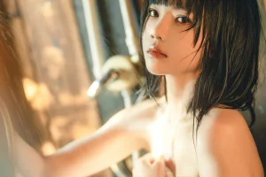 桜桃喵《果夏》主题写真：36张全套美图
