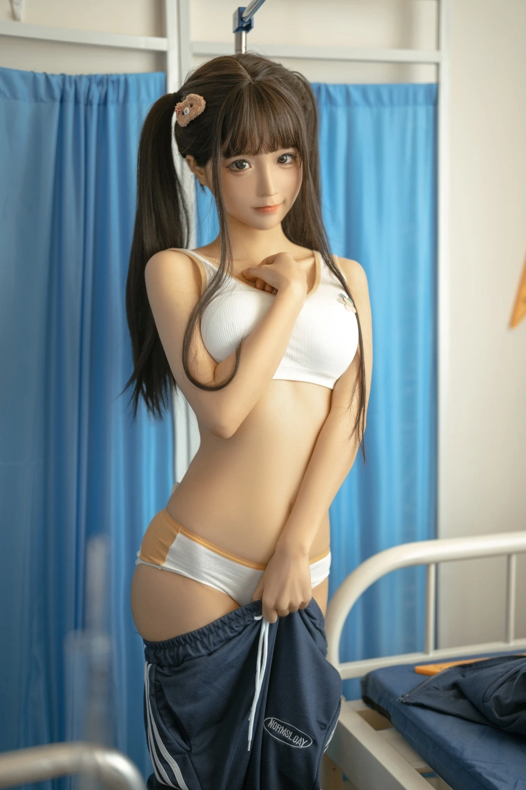蠢沫沫《身体検査で》主题写真：150张全套美图
