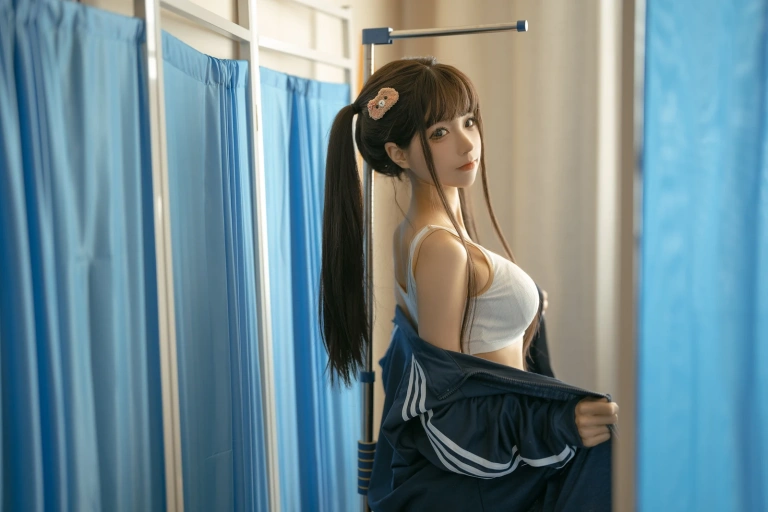 蠢沫沫《身体検査で》主题写真：150张全套美图